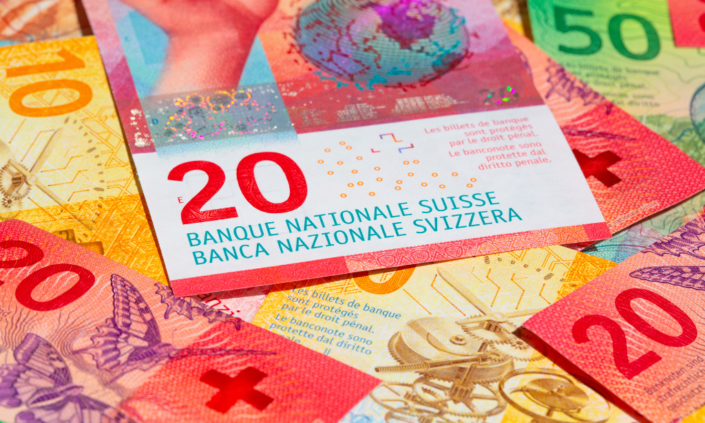 SNB turns neutral on the franc